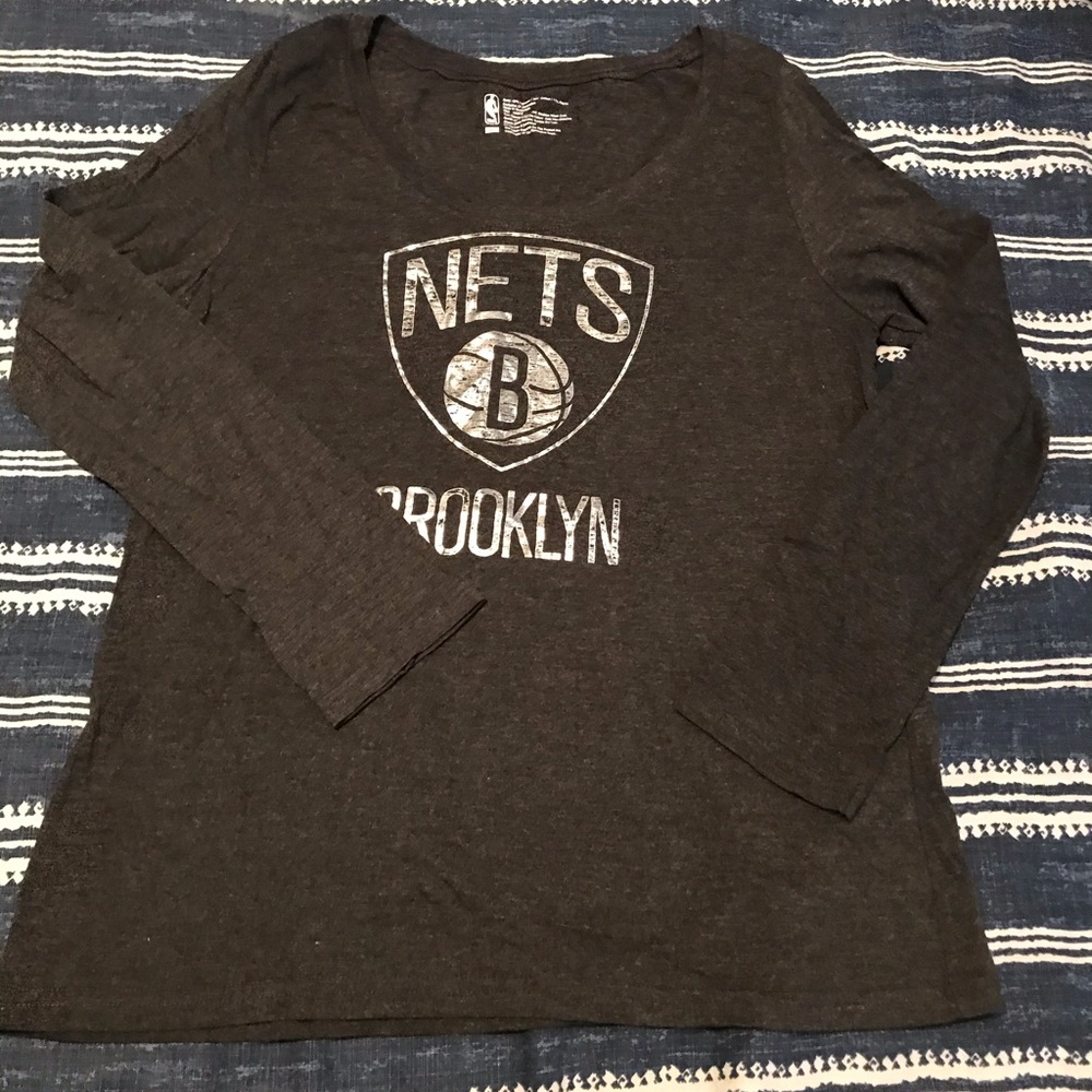 NBA NETS TEE - Picture 2 of 6